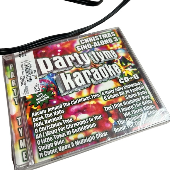 Hello Kitty Disco Party CD+G Disco Karaoke Machine Bundle with 2 song CD *works* - Picture 6 of 10